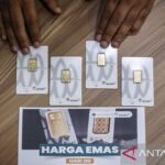 Harga Emas di Pegadaian dan Galeri24 Turun, UBS Sedikit Menurun kenaikan-harga-emas-antam-180225-dr-03.jpg